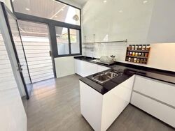 Jalan Chengkek (D13), Terrace #561532041